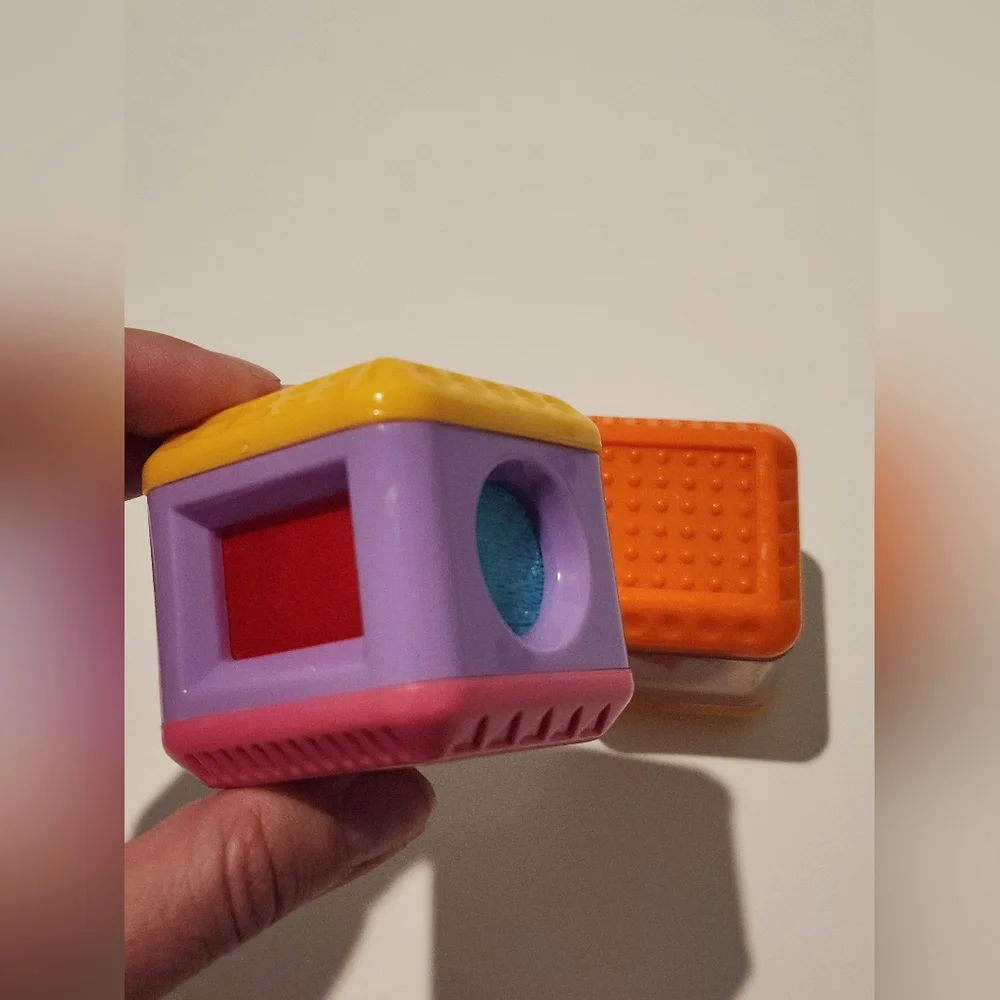 Vintage Fisher Price Peek‎ A Boo Building Stack Block Replacement Piece Toys